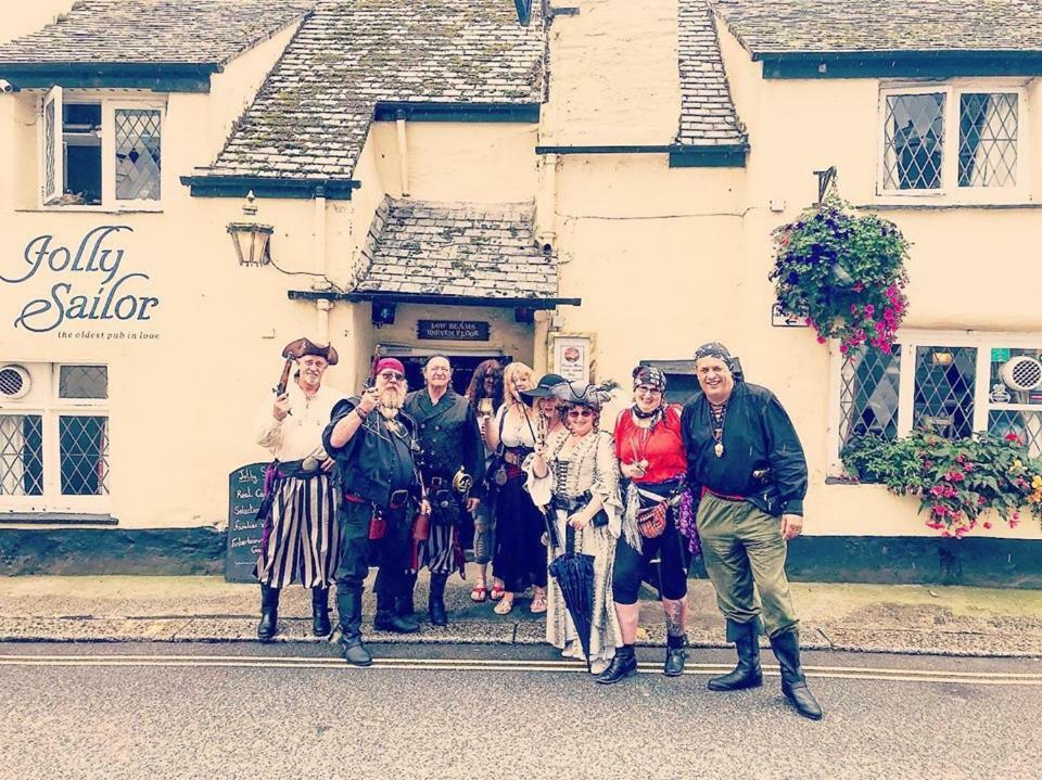 Jolly Sailor Inn 루 외부 사진